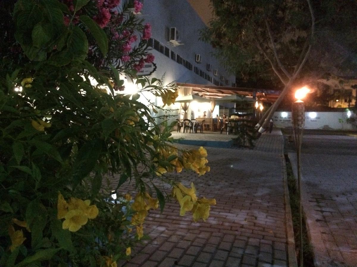Scenarium Hotel จาบัวเทา โดส กัวราราเปส ภายนอก รูปภาพ